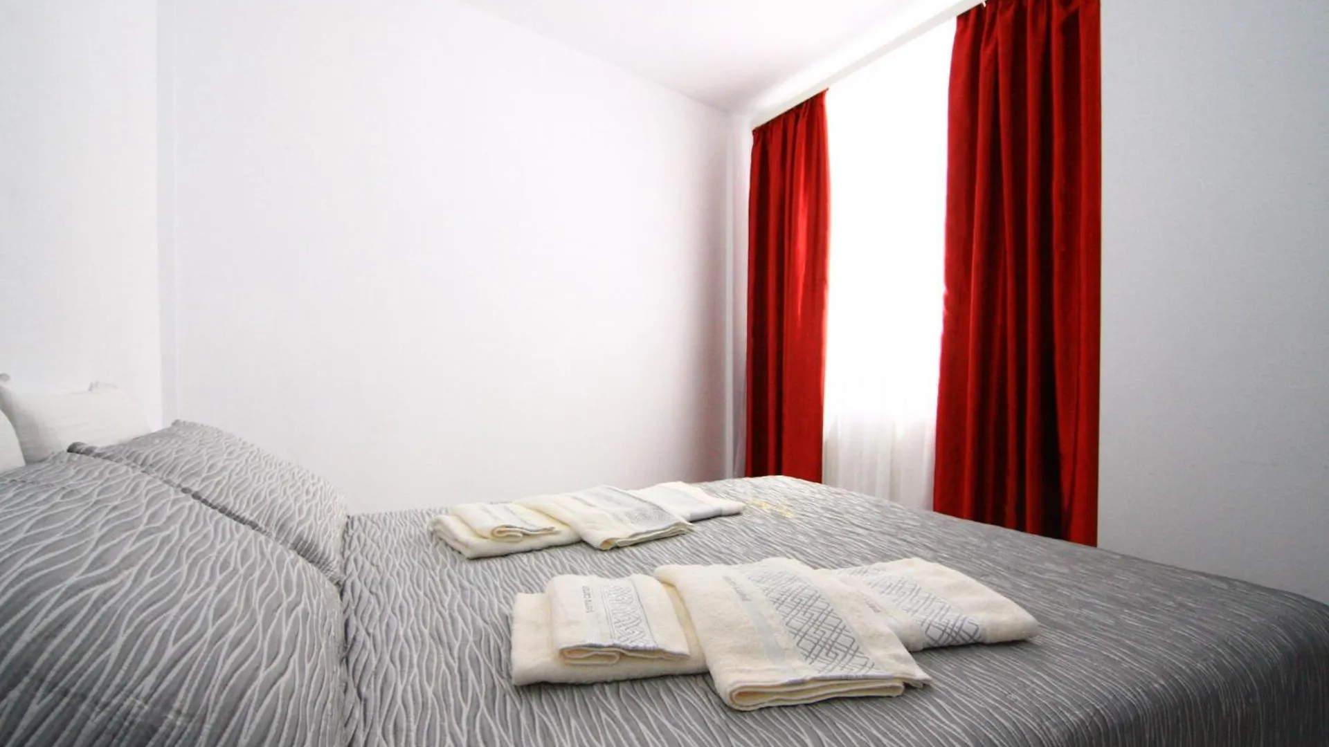 Daire Bucharest Last Minute Accommodation