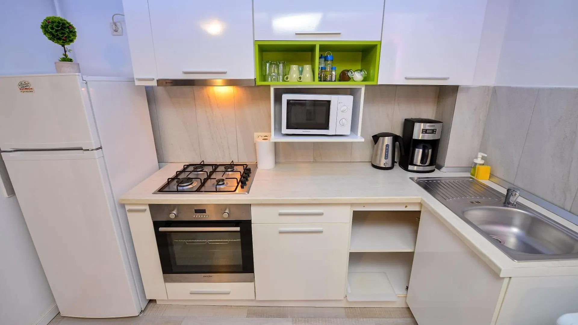 Bucharest Last Minute Accommodation 0*,