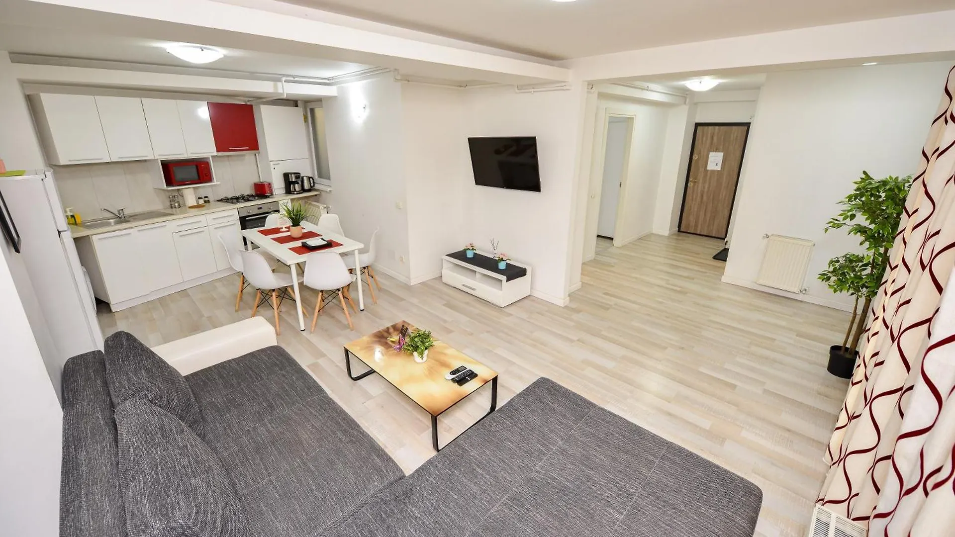 Bucharest Last Minute Accommodation Romanya