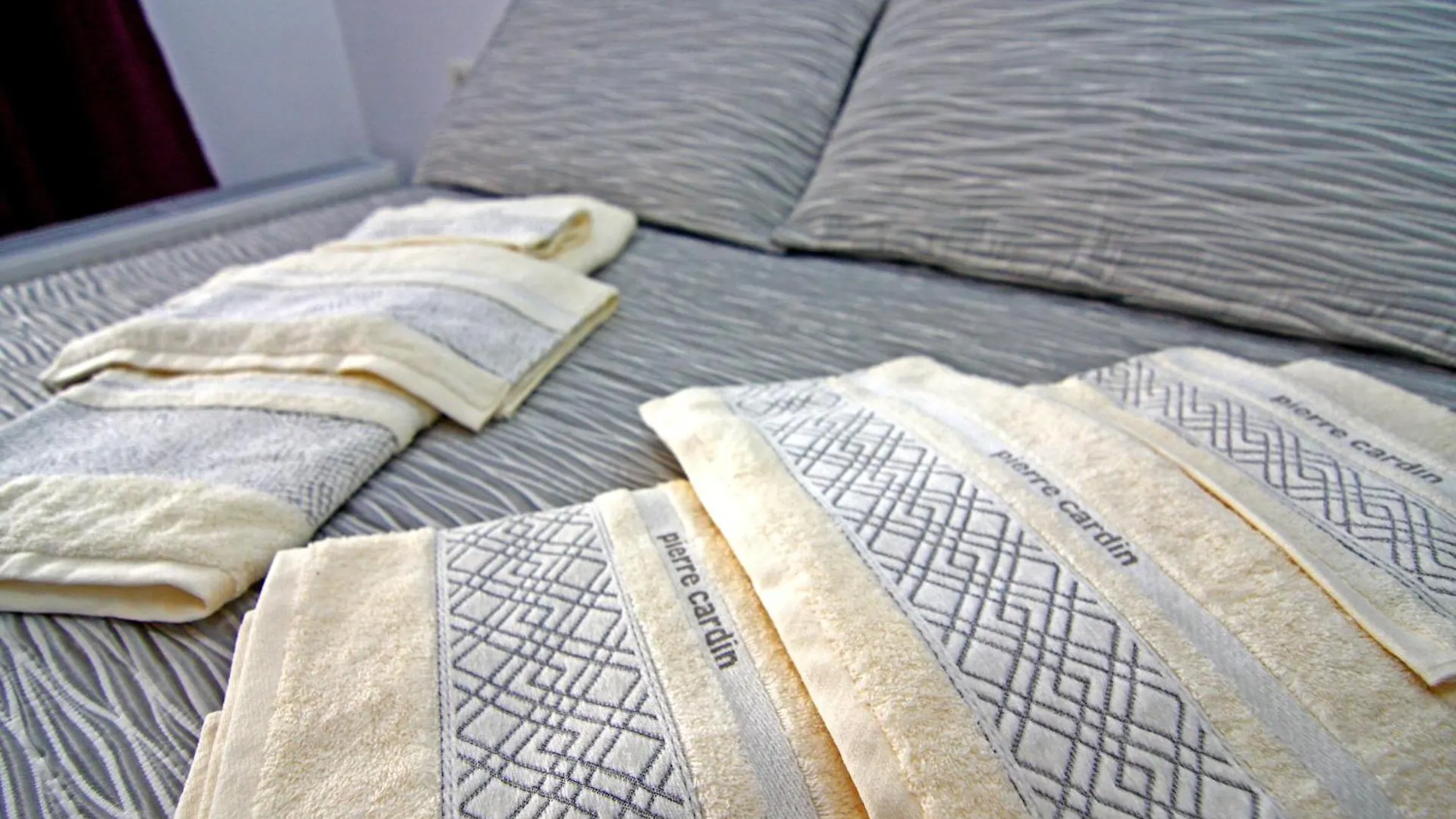 Bucharest Last Minute Accommodation 0*,  Roumanie