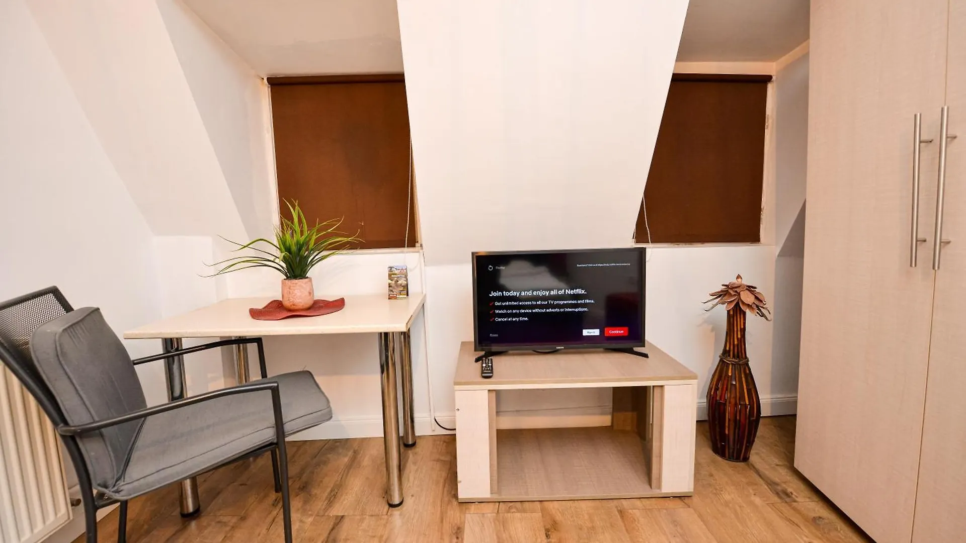 Bucharest Last Minute Accommodation Roumanie