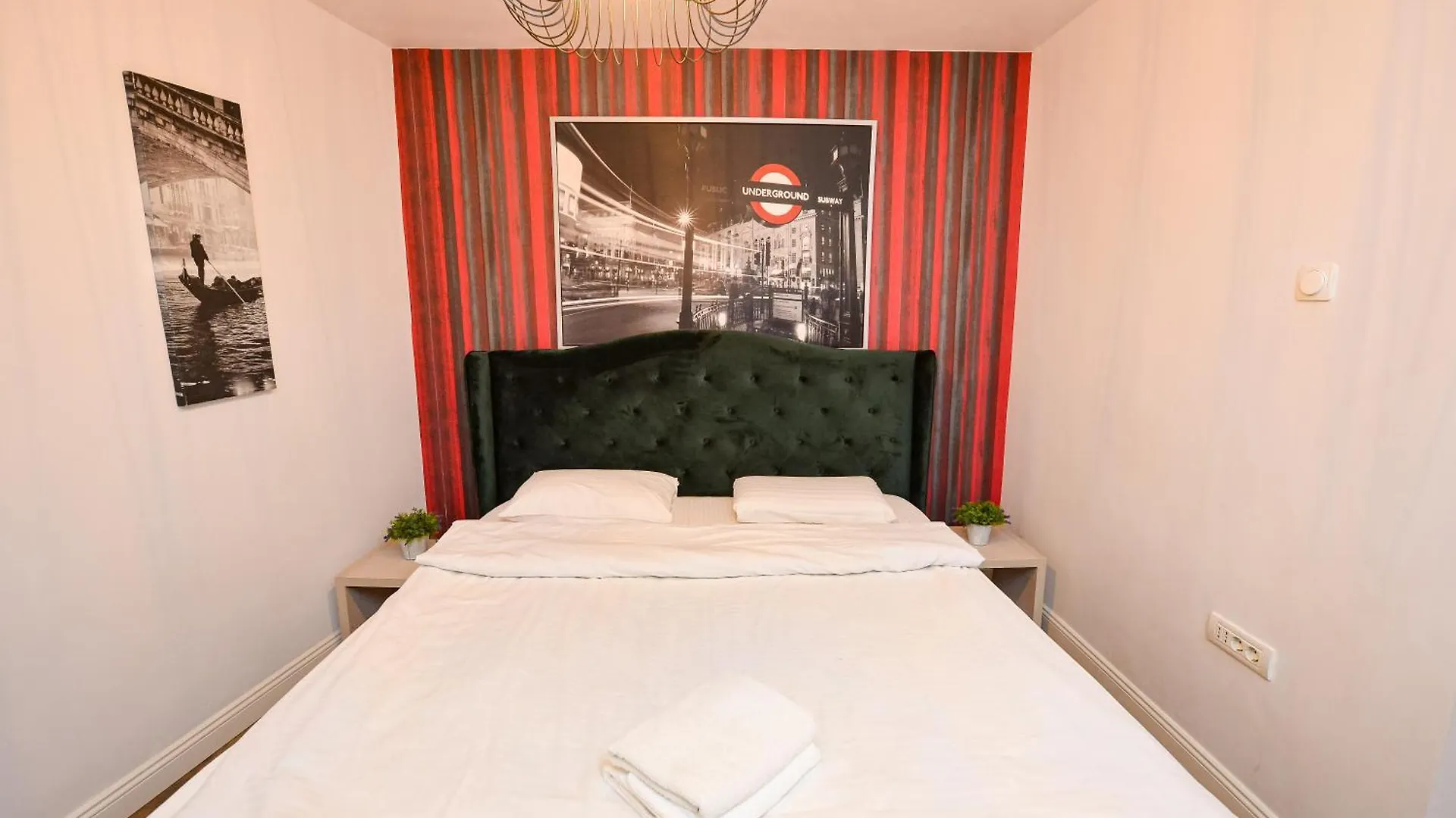 Bucharest Last Minute Accommodation Apartament