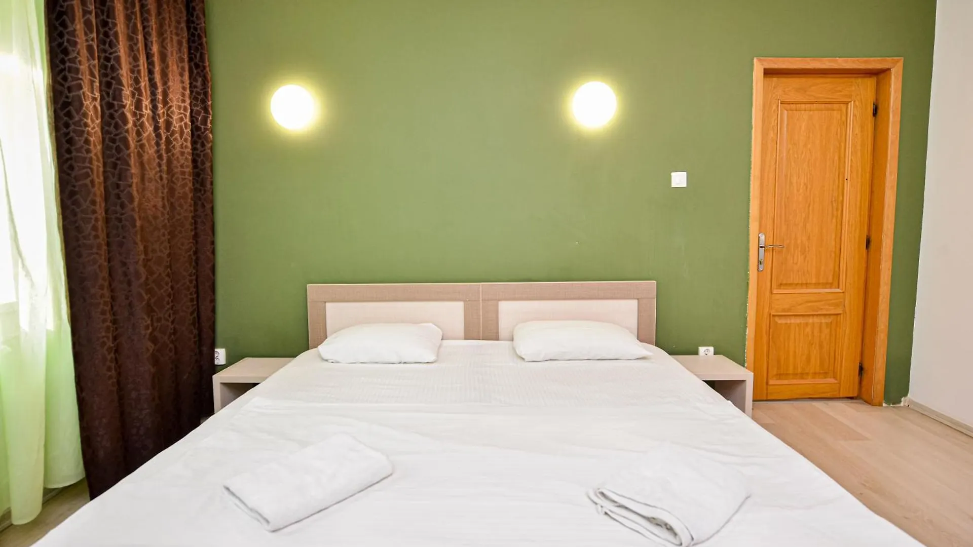 Bucharest Last Minute Accommodation 0*,